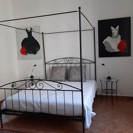 Mi12 Apartment *
